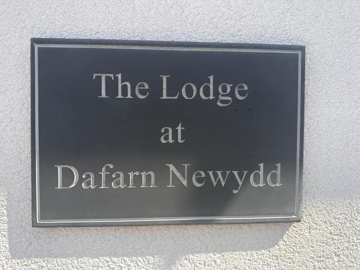 Dafarn Newydd Lodge แคลนเกฟนี ภายนอก รูปภาพ